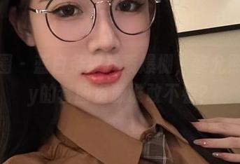 微密圈 – 蓝白条纹气质爆棚，黎允熙baby的套图资源谁敢不看？